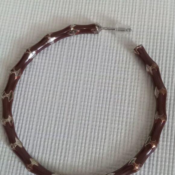 Dark Brown Enamel & Silver Toned Bamboo Style Thin Metal Hoop Fashion Earrings - Picture 5 of 8